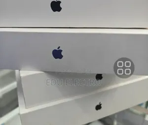 New Laptop Apple MacBook Pro 2025 M5 32GB Apple M5 Pro SSD 2T