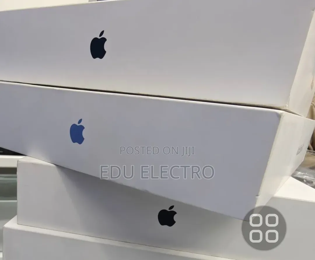 New Laptop Apple MacBook Pro 2025 M5 32GB Apple M5 Pro SSD 2T