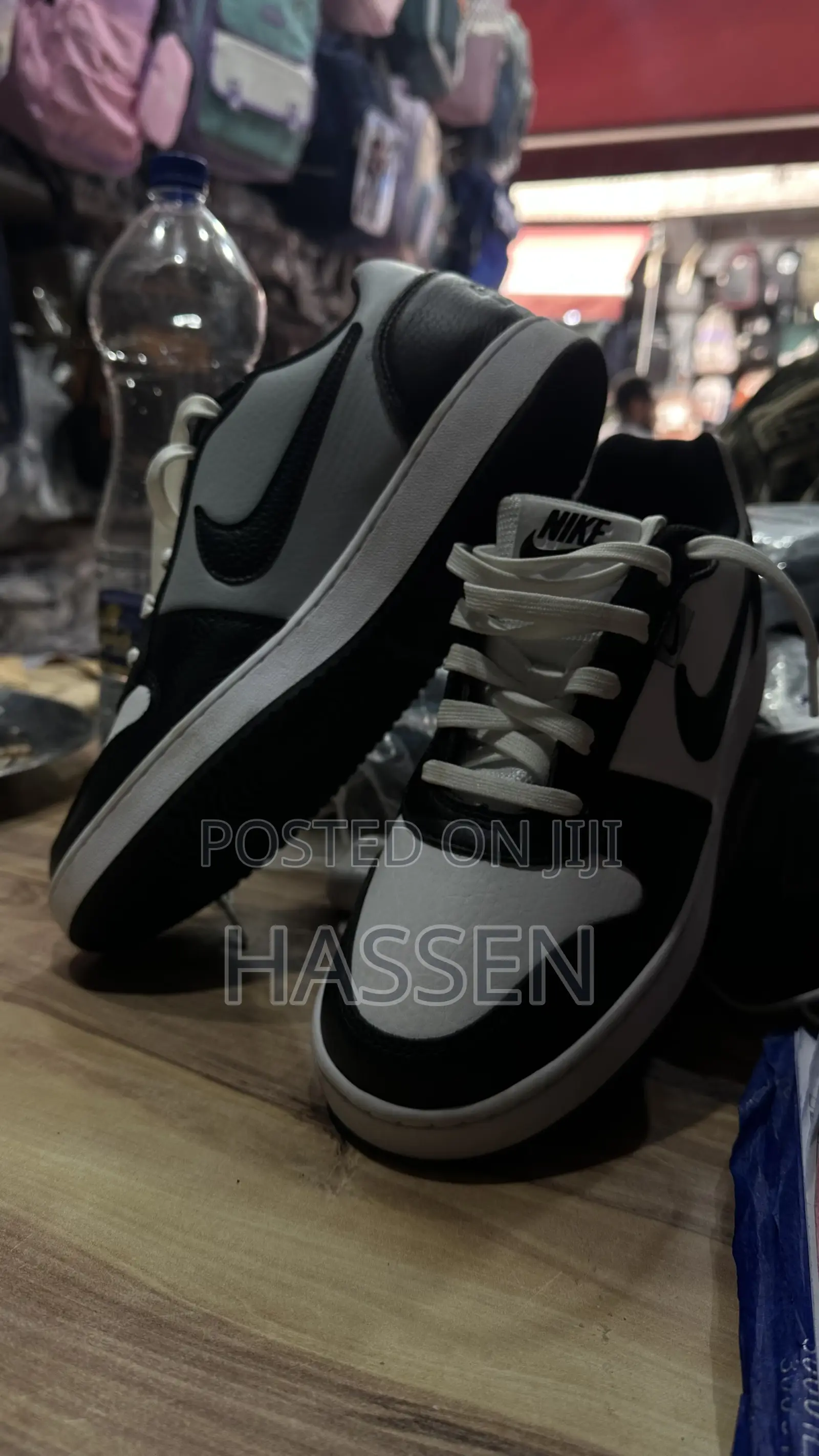 Nike Court Vision Low