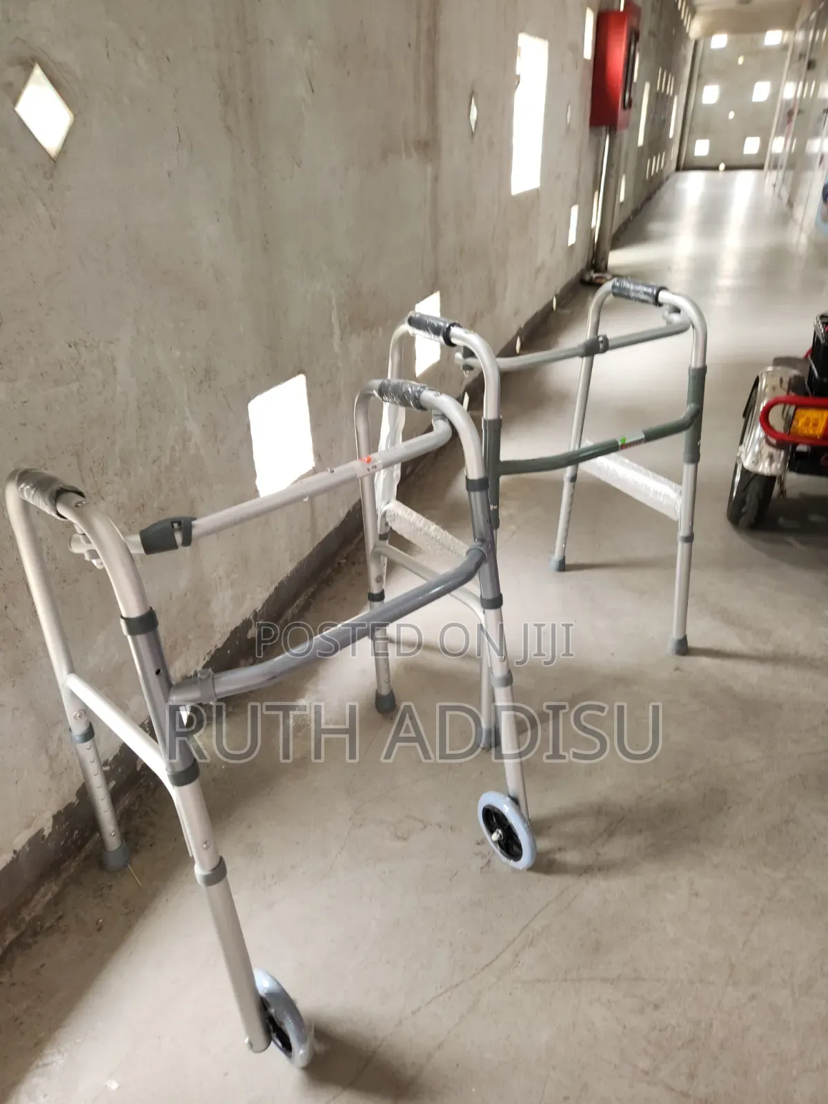 Walker Foldable建立almunium Walker堥我walking Frame堥不walker Medical New