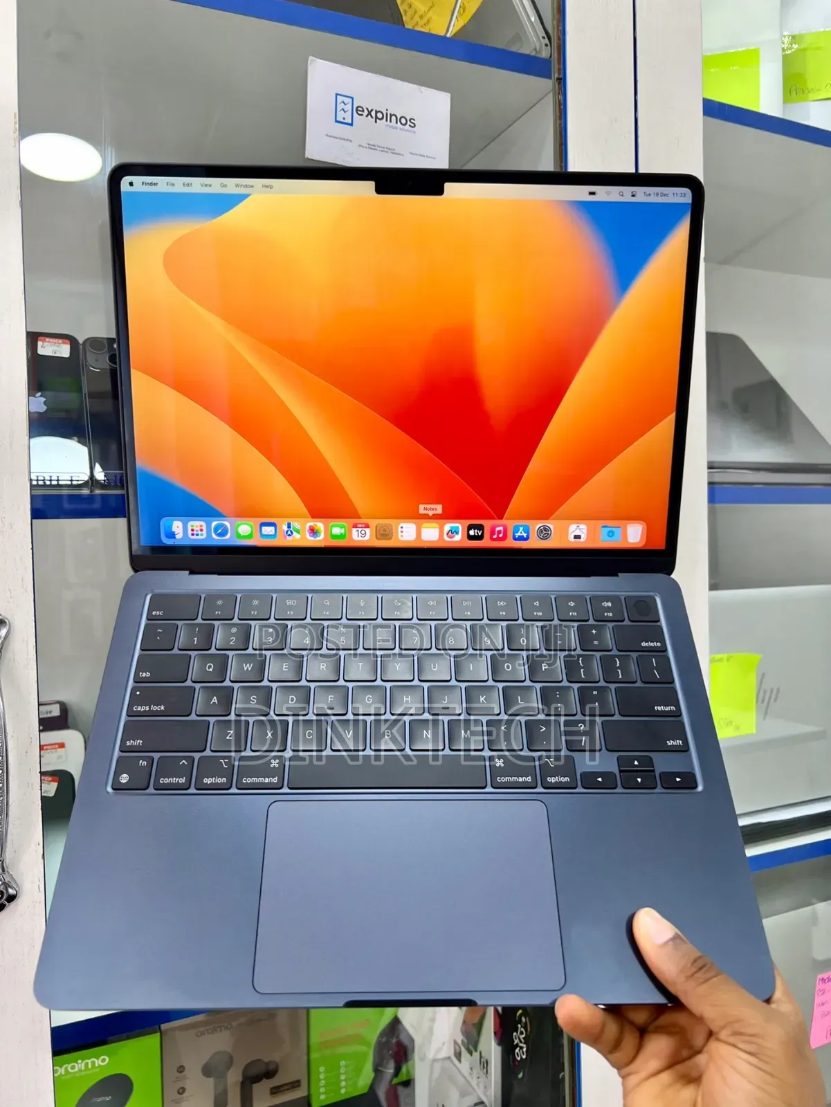 Laptop Apple MacBook Air 2022 M2 8GB Apple M2 SSD 256GB