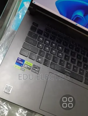 New Laptop Asus ROG Strix G15 32GB Intel Core i9 SSD 1T