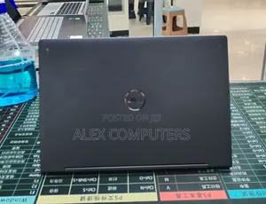 New Laptop Dell Inspiron 13 7368 16GB Intel Core i7 SSD 512GB