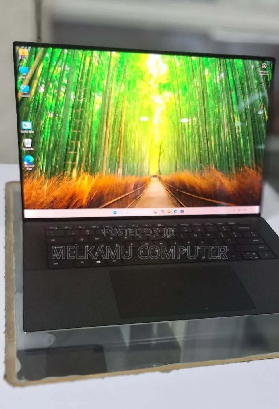New Laptop Dell XPS 15 16GB Intel Core i7 SSD 512GB