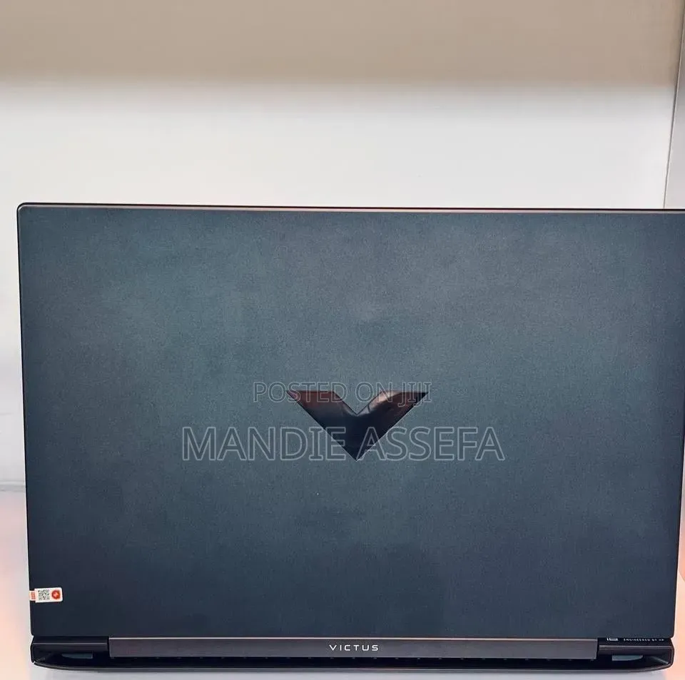 New Laptop HP Victus 16 16GB Intel Core i7 SSD 1T