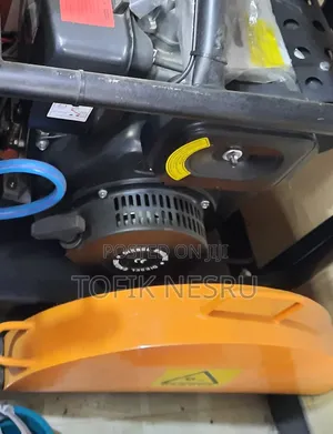 Diesel Aspalt Cutter Machine