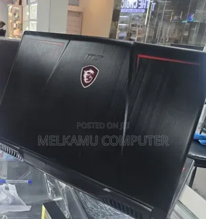 New Laptop MSI GP75 Leopard 16GB Intel Core i7 SSD 256GB