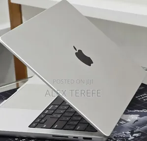 New Laptop Apple MacBook Pro 2021 M1 32GB Apple M1 Pro SSD 512GB