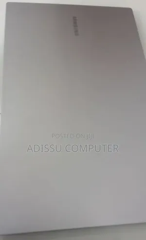 New Laptop Samsung Galaxy Book 2 8GB Intel Core i5 SSD 512GB