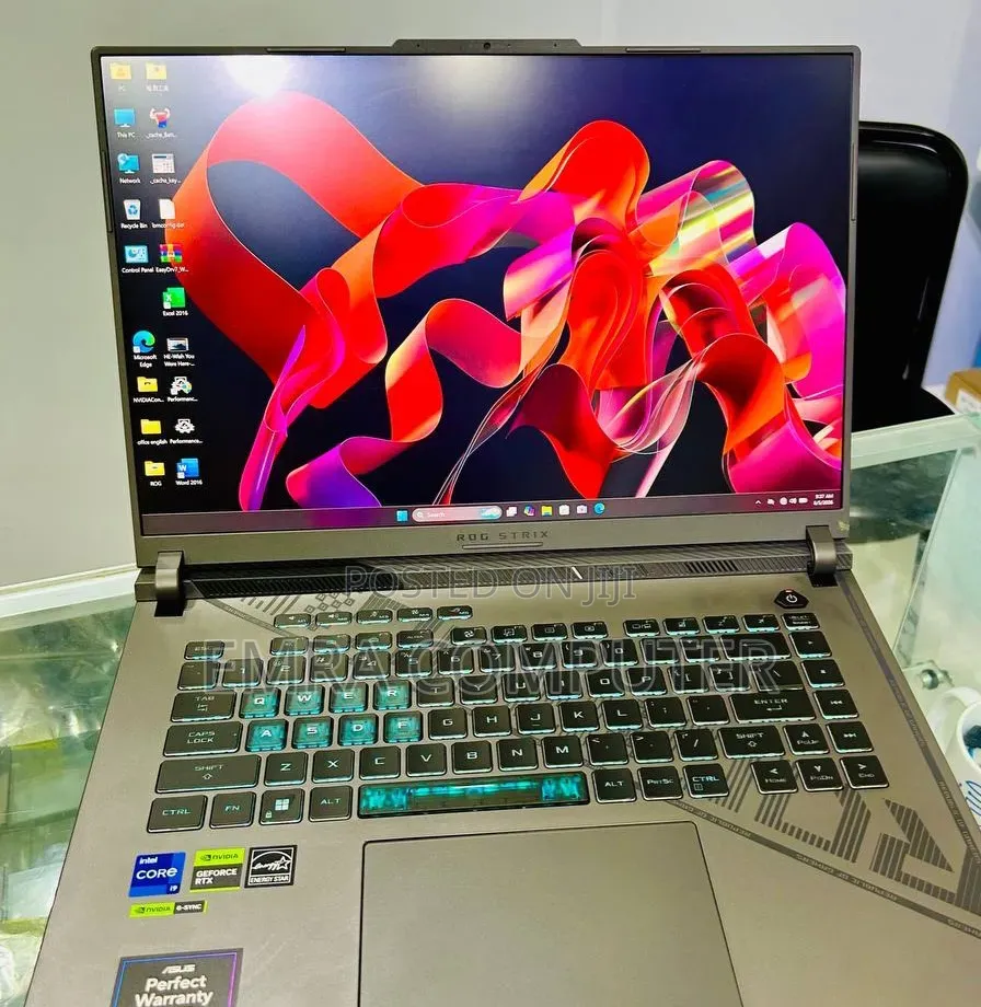 New Laptop Asus 16GB Intel Core i9 SSD 1T
