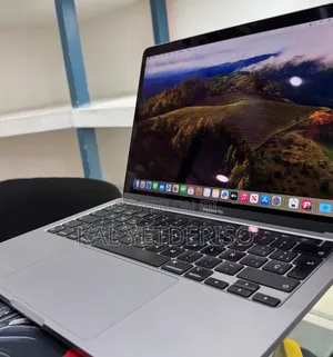New Laptop Apple MacBook Air 2020 M1 8GB Apple M1 SSD 256GB