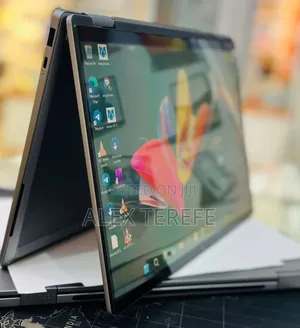 New Laptop HP OmniBook X Flip 14" 16GB Intel Core Ultra 7 SSD 1T