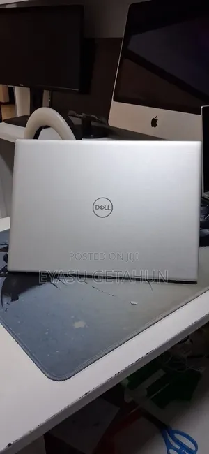 New Laptop Dell Inspiron 15 16GB AMD Ryzen 7 SSD 1T