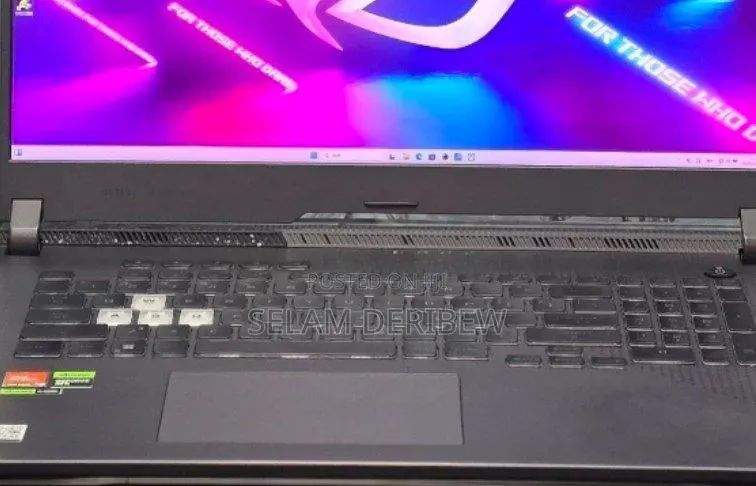 New Laptop Asus ROG Strix G17 16GB AMD Ryzen 9 SSD 1T