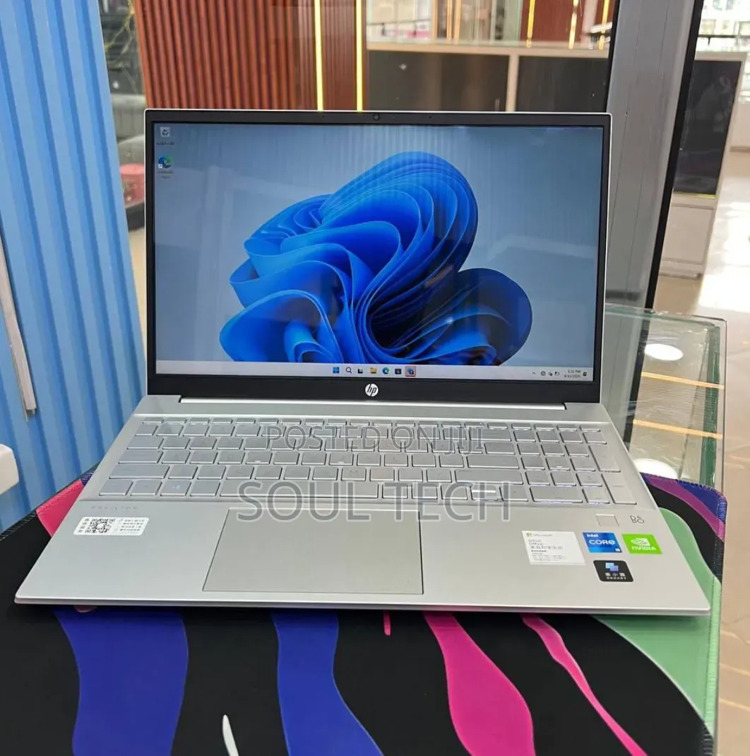 New Laptop HP Pavilion 15 16GB Intel Core i5 SSD 512GB