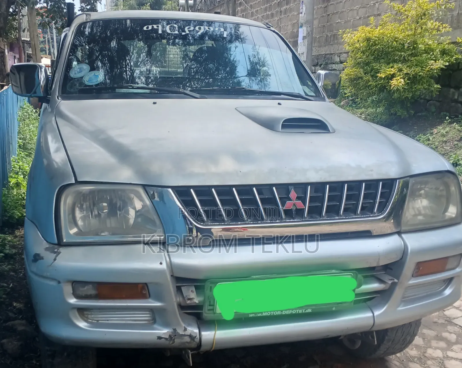Mitsubishi L200 2001 Silver
