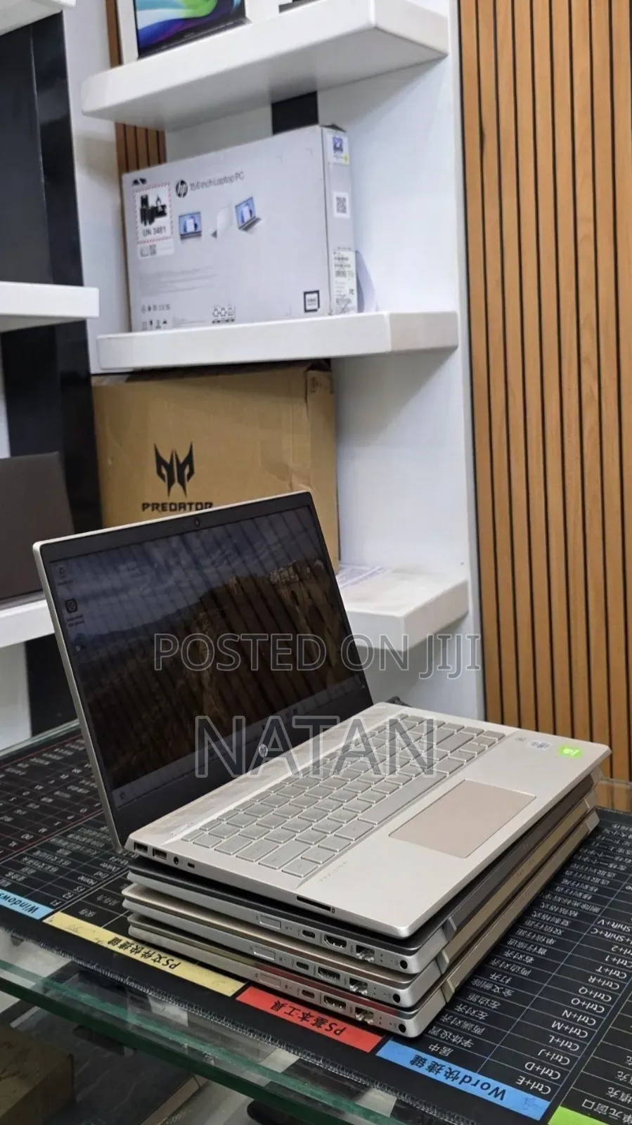 New Laptop HP Pavilion 11 8GB Intel Core i5 SSD 512GB