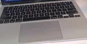 New Laptop Apple MacBook Air 2020 M1 8GB Apple M1 SSD 256GB