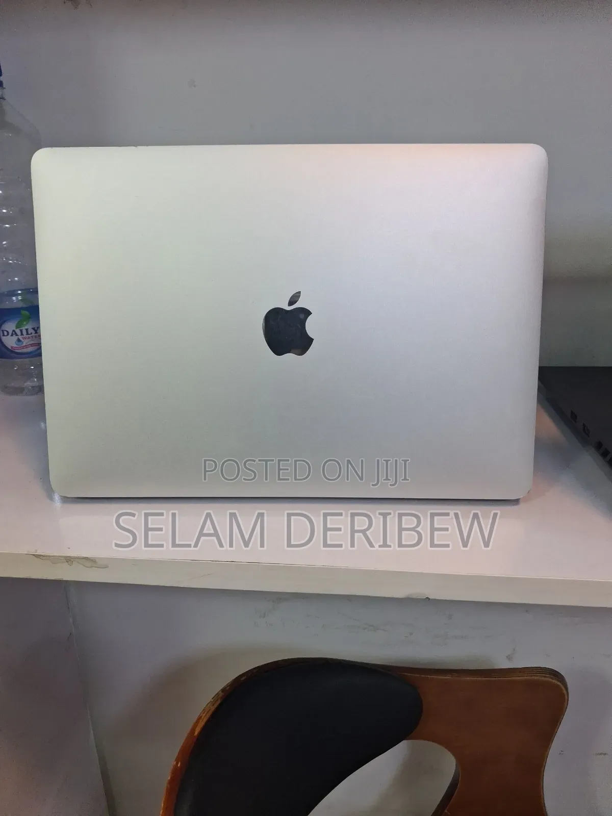 New Laptop Apple MacBook Air 2020 M1 8GB Apple M1 SSD 256GB