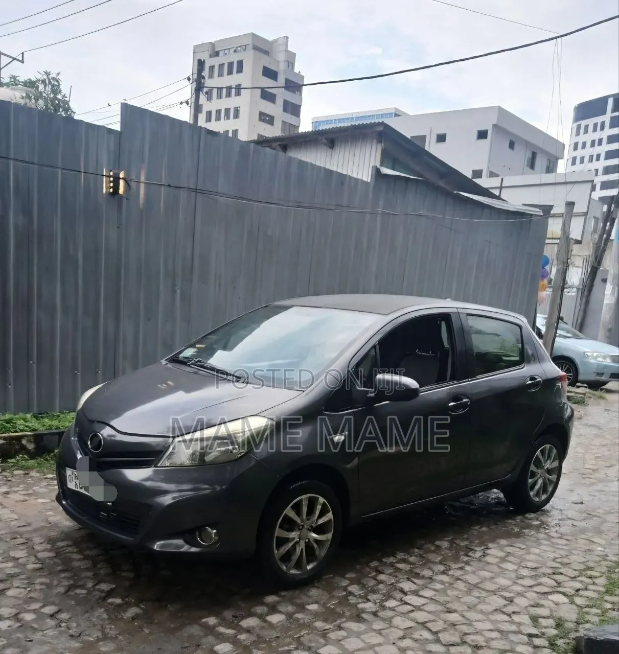 Toyota Yaris 2012 Black
