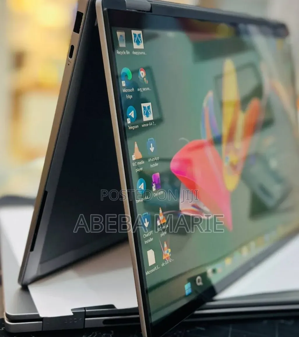 New Laptop HP OmniBook X Flip 14" 16GB Intel Core Ultra 7 SSD 1T