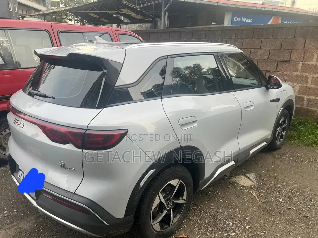 BYD Yuan Up 2025 Pearl