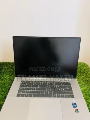 Laptop HP ZBook Firefly 16 G10 64GB Intel Core i7 SSHD+SSD 1T