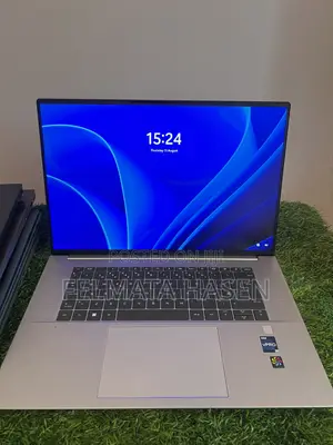 Laptop HP ZBook Firefly 16 G10 64GB Intel Core i7 SSHD+SSD 1T