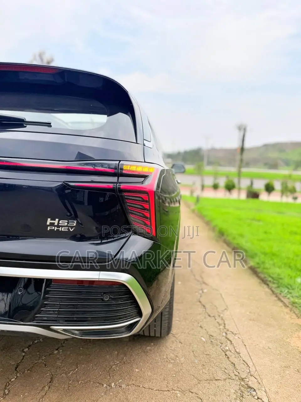 New Hongqi E-HS3 52.5 kWh AWD 2023 Black