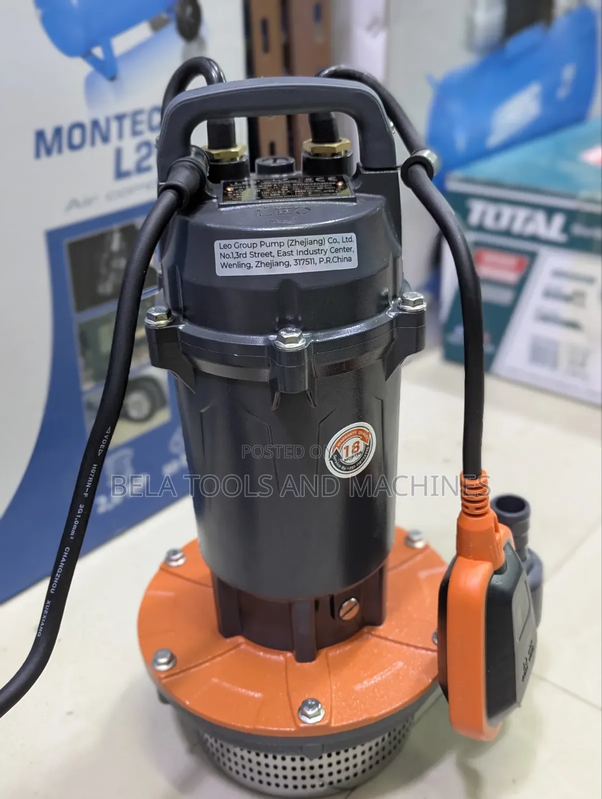 Leo Submersible Water Pump Electric Motor, Power 1HP, Head 32.5m,