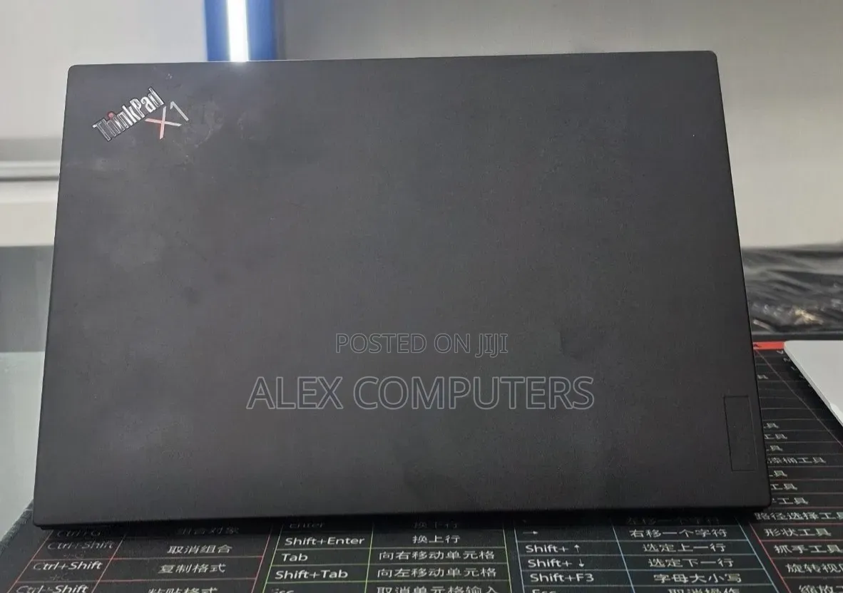New Laptop Lenovo ThinkPad X1 Carbon 16GB Intel Core i5 SSD 512GB