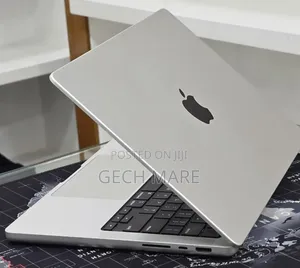 New Laptop Apple MacBook Pro 2021 M1 32GB Apple M1 Pro SSD 512GB