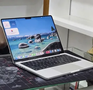 New Laptop Apple MacBook Pro 2021 M1 32GB Apple M1 Pro SSD 512GB