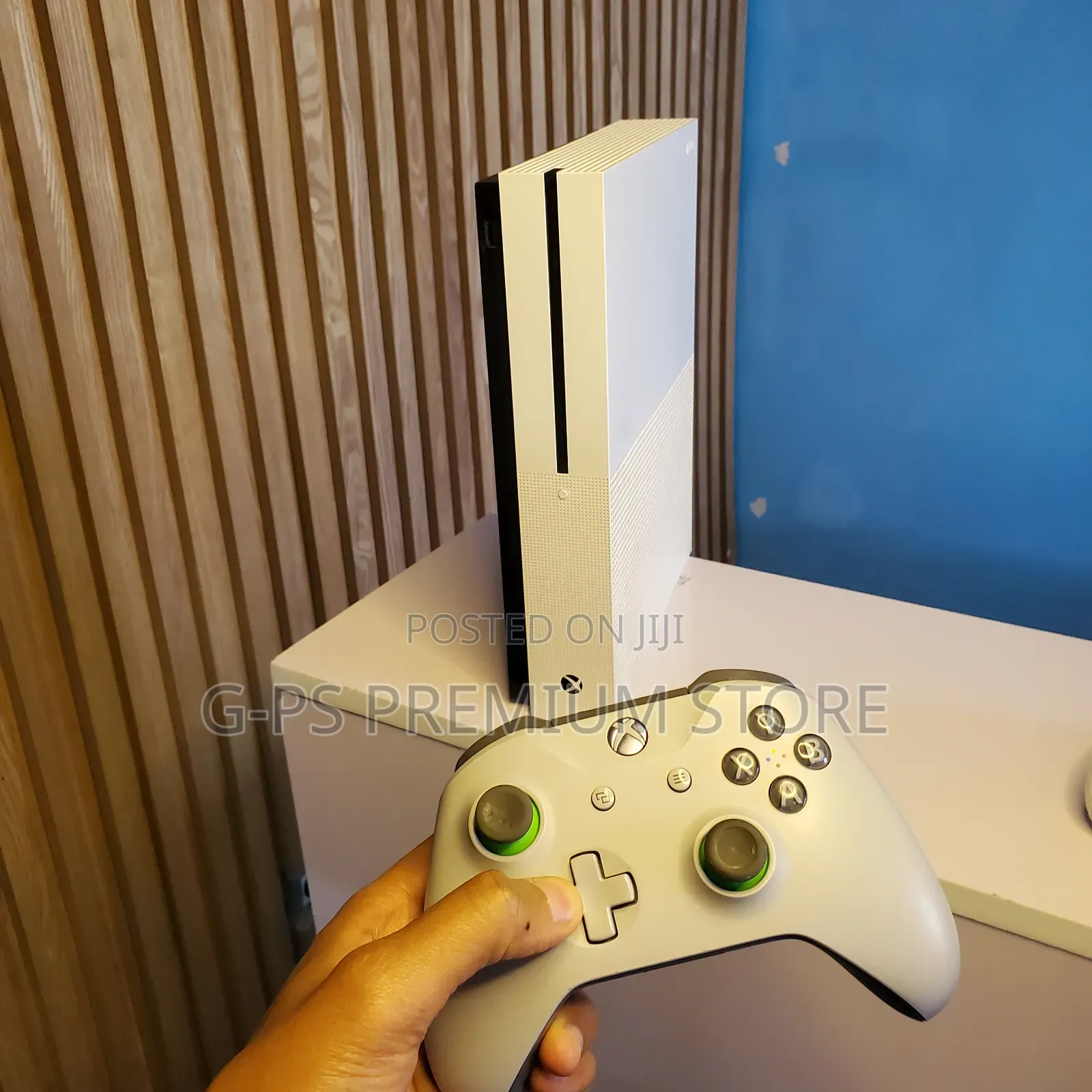 Xbox One S – Clean Fully Tested