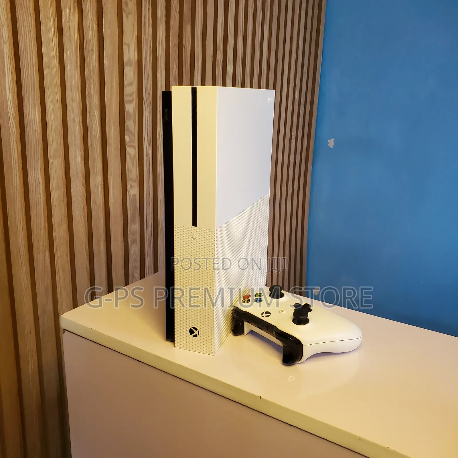 Xbox One S With Games – Dubai Imported