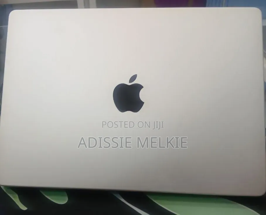 New Laptop Apple MacBook 16GB Apple M1 Pro SSD 512GB