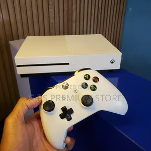 Xbox One S – Ready to Play With Games