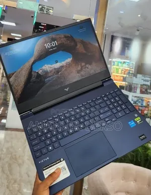 New Laptop HP Victus 15 16GB Intel Core i5 SSD 512GB