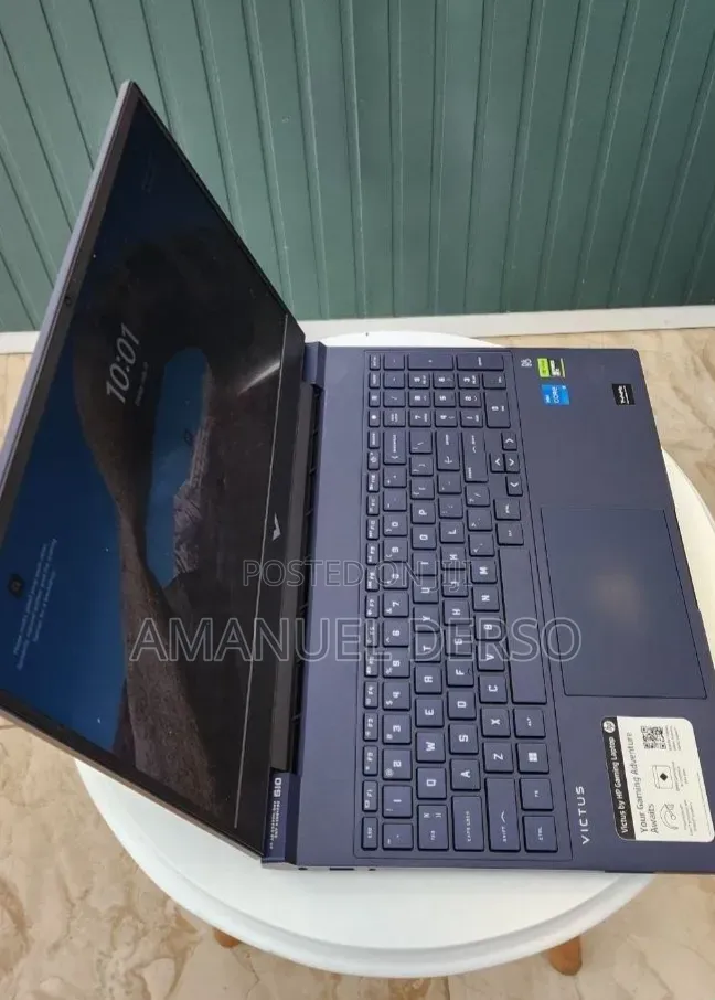 New Laptop HP Victus 15 16GB Intel Core i5 SSD 512GB