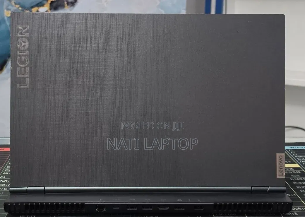 New Laptop Apple MacBook Pro 2021 M1 16GB AMD Ryzen 7 SSD 512GB