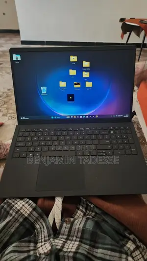 Laptop Dell Inspiron 15 8GB Intel Core i5 SSD 512GB