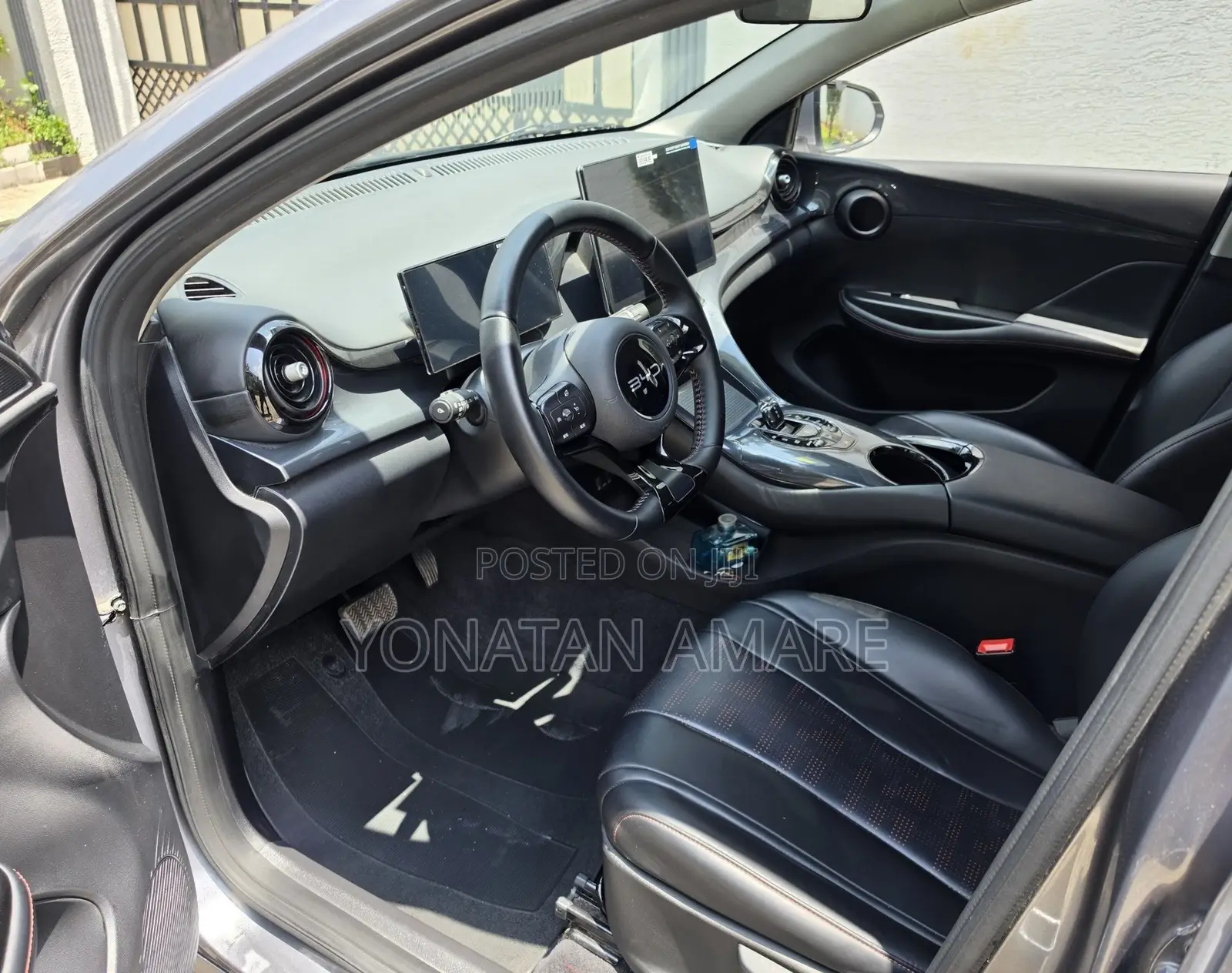 BYD E2 43 kWh 94 hp FWD 2025 Gray