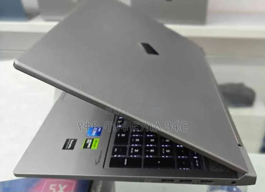 New Laptop HP Omen X 17t 16GB Intel Core i7 SSD 1T