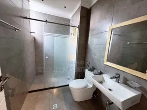 4bdrm House in Bole for rent