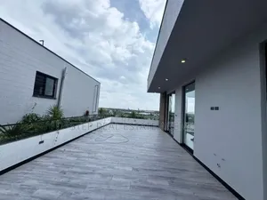 4bdrm House in Bole for rent