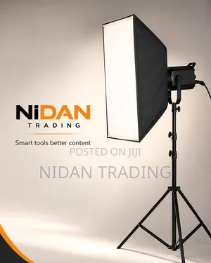 RGBW 600 Light With Stand and Soft Box