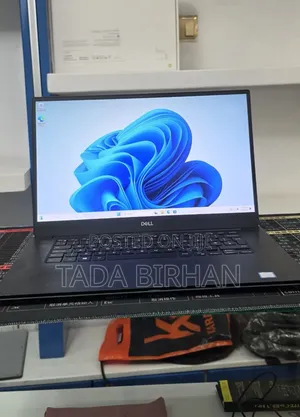 New Laptop Dell XPS 15 16GB Intel Core i5 SSD 512GB
