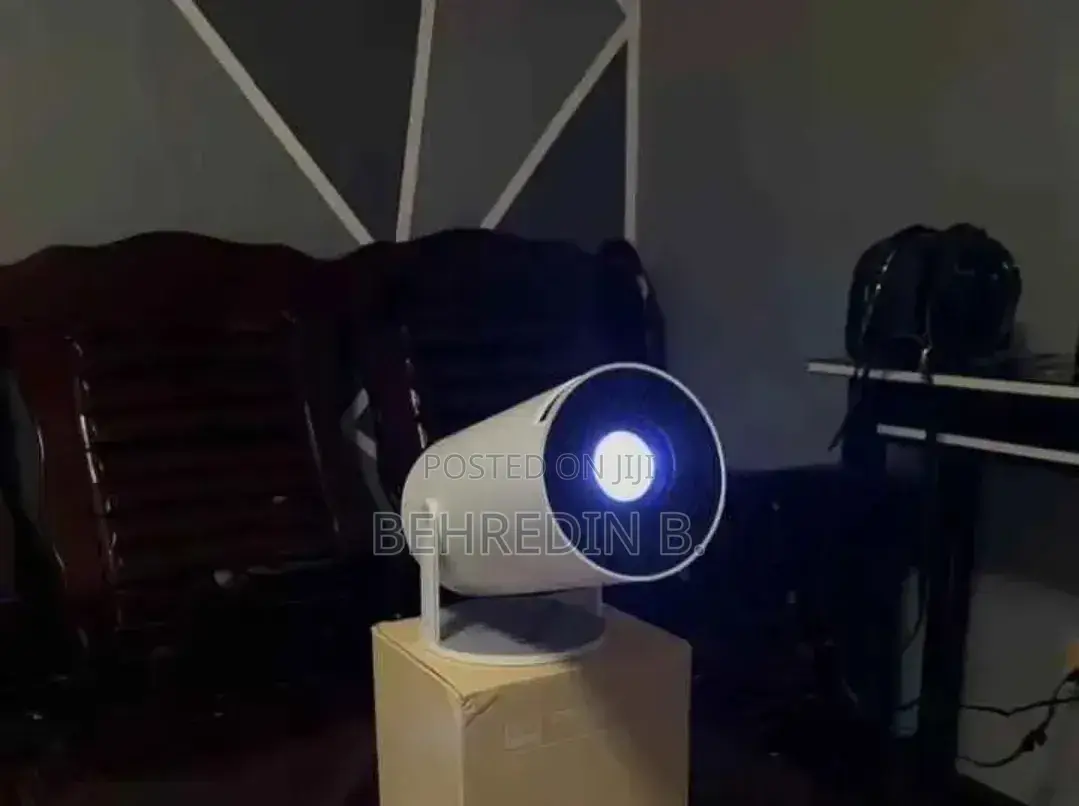 Hy300 Mini Projector