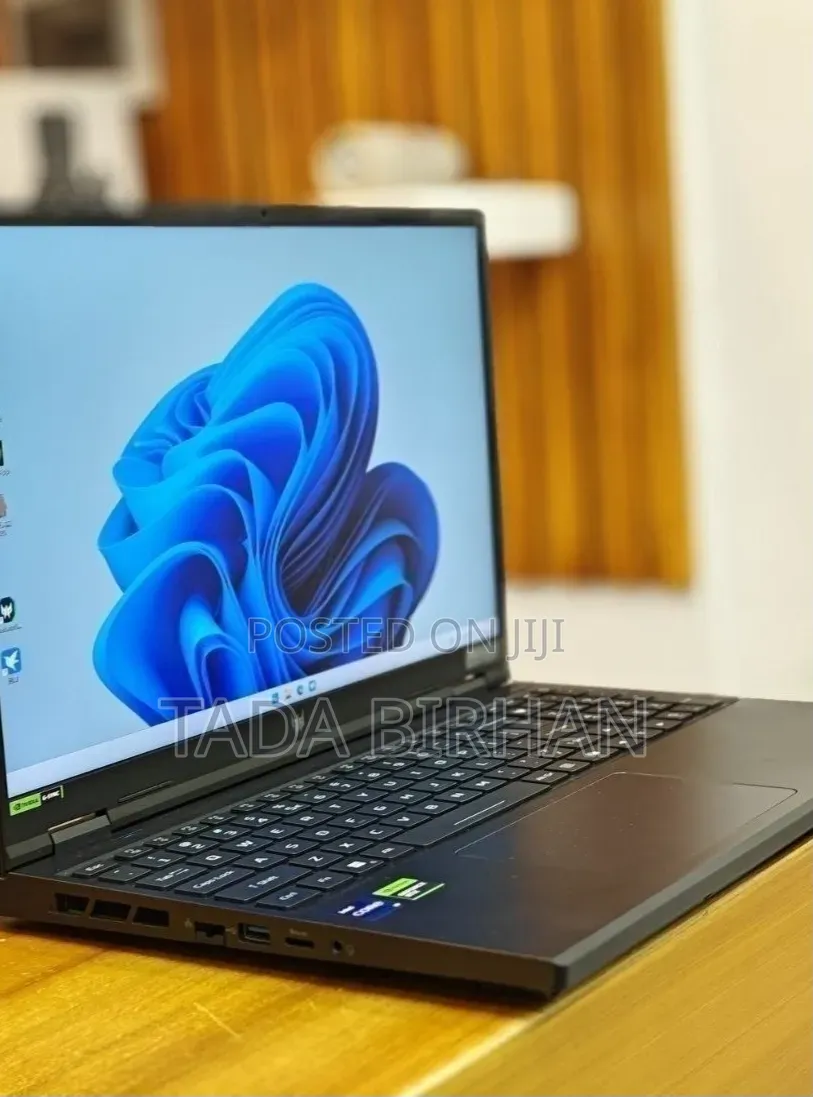 New Laptop Acer Predator Helios 300 16GB Intel Core i9 SSD 1T