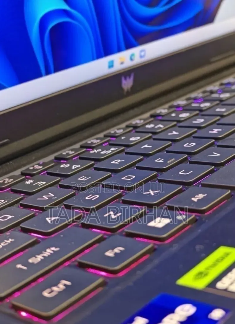 New Laptop Acer Predator Helios 300 16GB Intel Core i9 SSD 1T